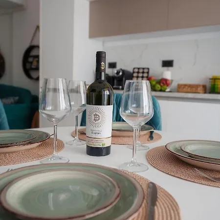 Hera Infinity Pool&spa * Năvodari